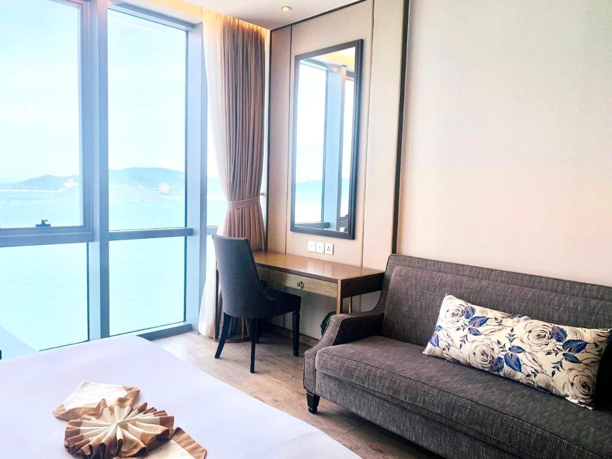 Rollton Ocean View Apartment Nha Trang Eksteriør billede
