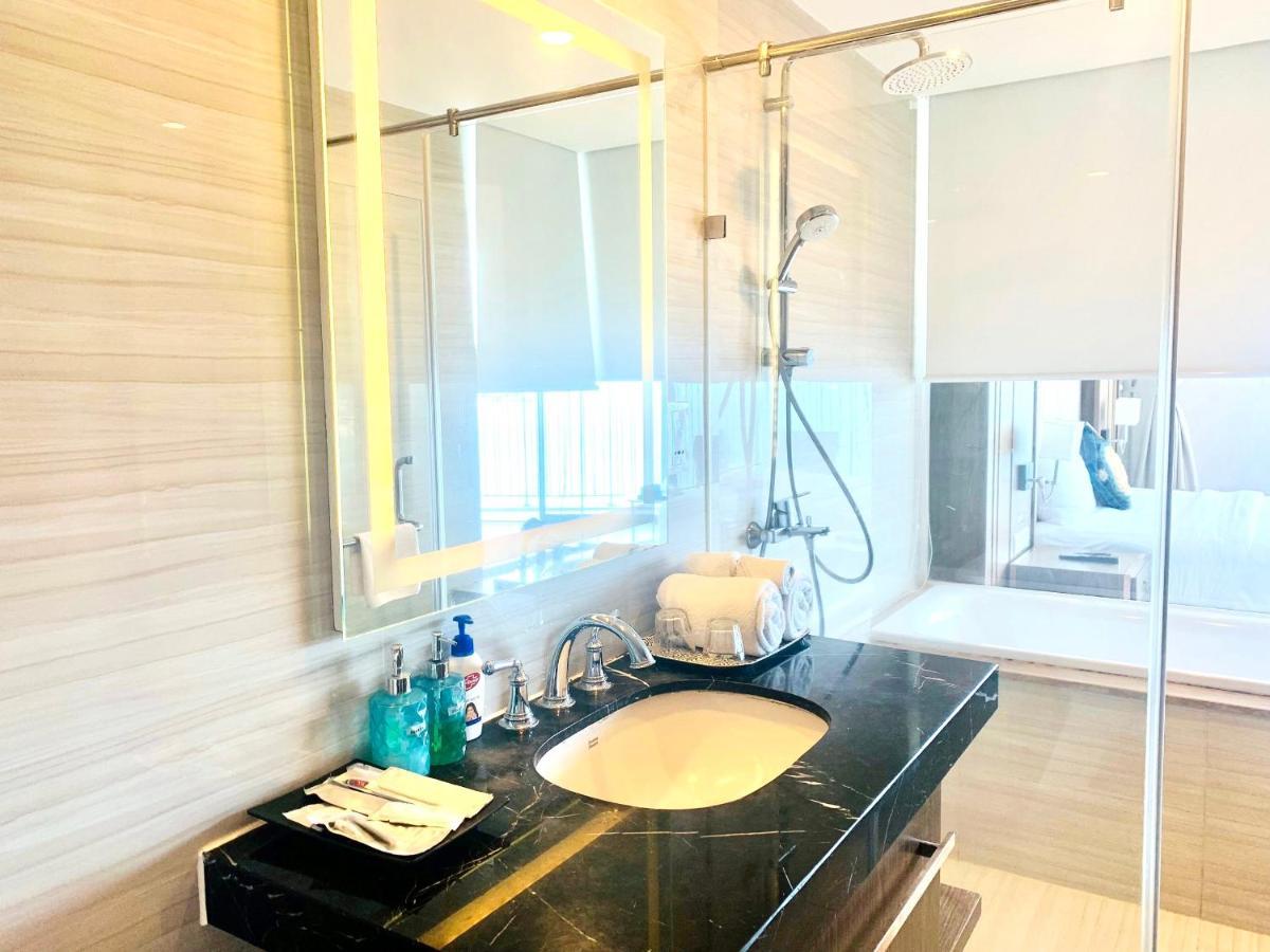 Rollton Ocean View Apartment Nha Trang Eksteriør billede