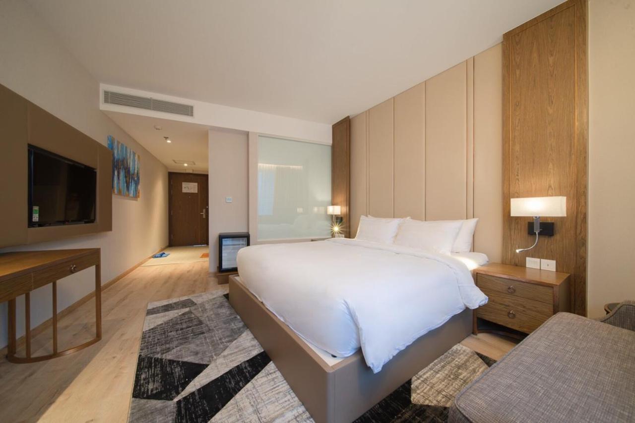 Rollton Ocean View Apartment Nha Trang Eksteriør billede
